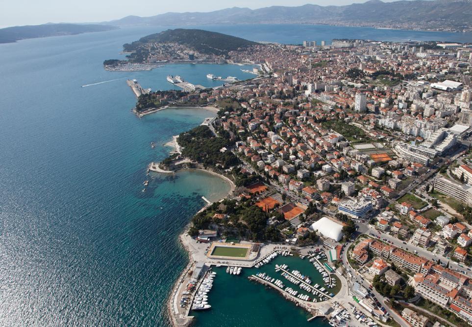 Apartments Beautiful Sandy Beach Split Exterior photo